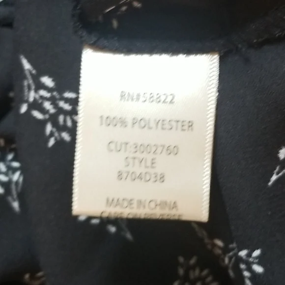 Max Studio Black Print Chiffon Ruffle Blouse - Picture 6 of 6